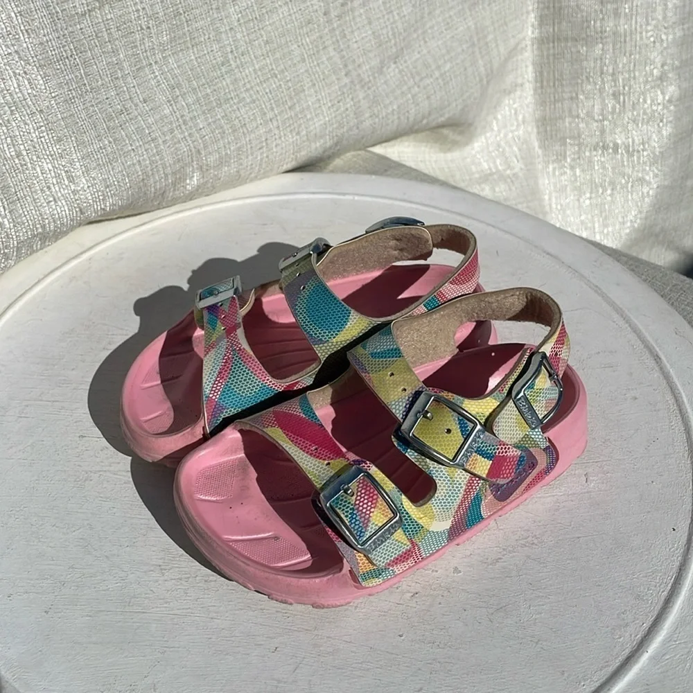 Birki’s by Birkenstock Girls Multi Color with Pink Sole Sandals Sz 26